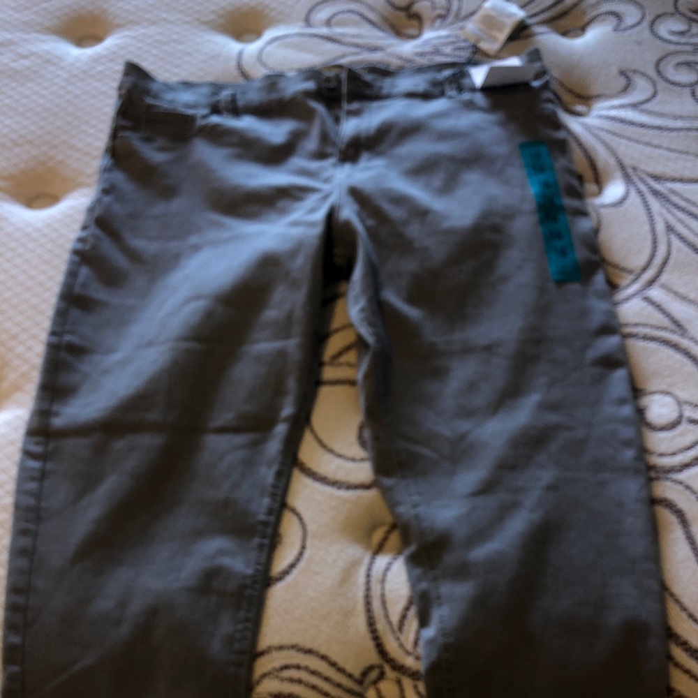 Grey skinny jeans